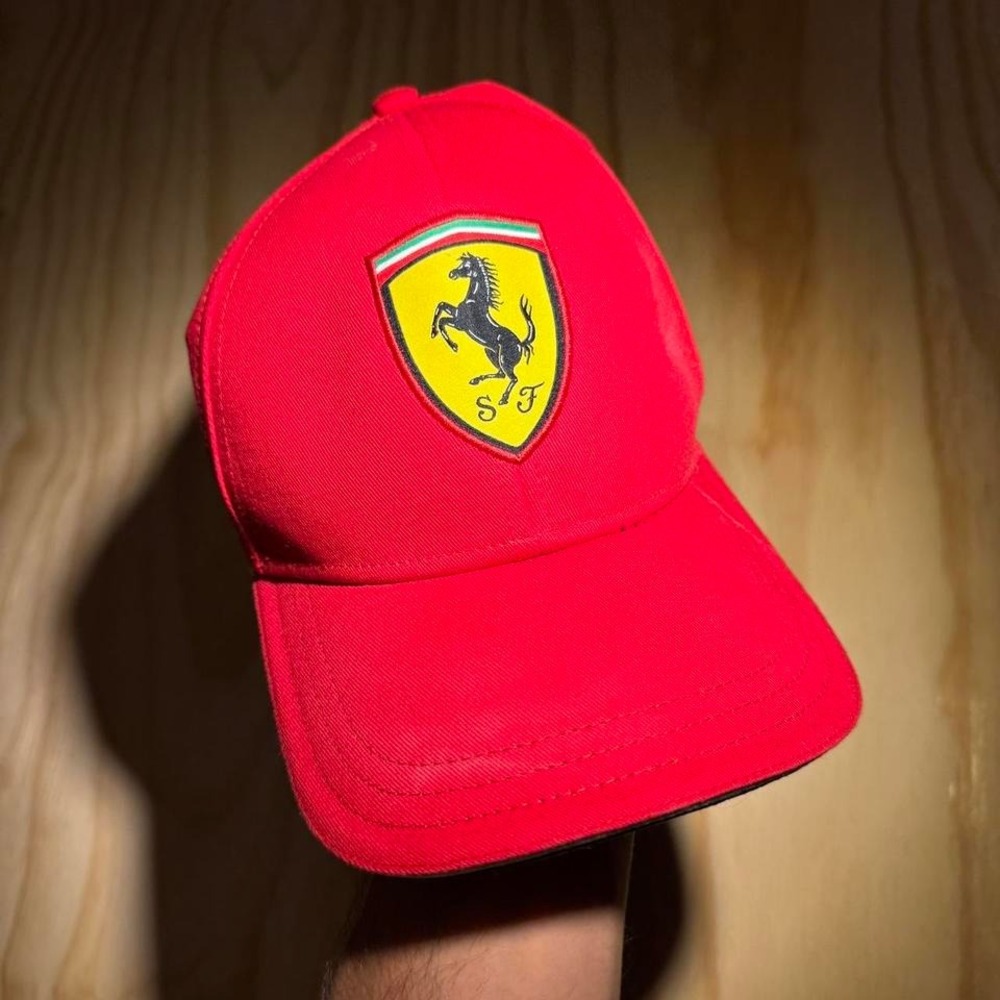 Ferrari hat